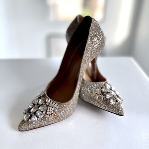 Schutz pumps, silver/gold metallic, size 6B